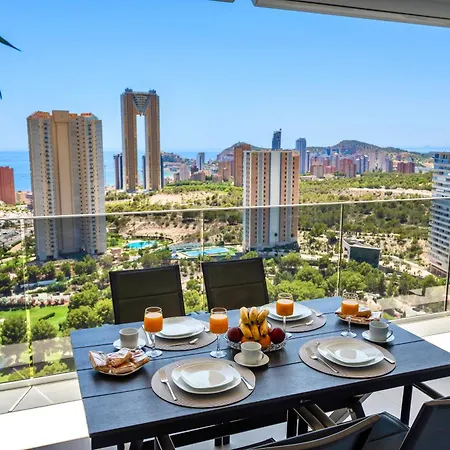 Skyline Infinity Eagle Tower Apartment
