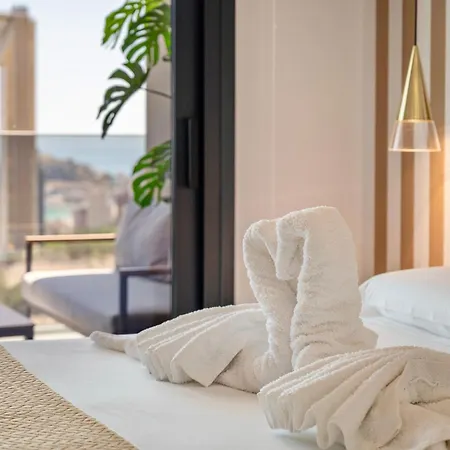 Skyline Infinity Eagle Tower *
