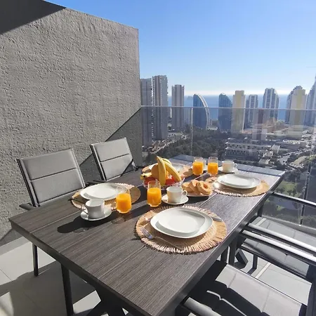 Skyline Infinity Eagle Tower *