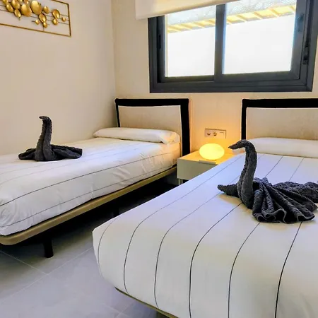 Apartamento Skyline Infinity Eagle Tower